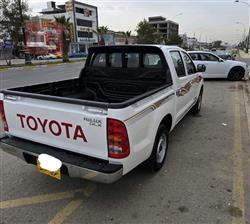 تۆیۆتا هایلۆکس